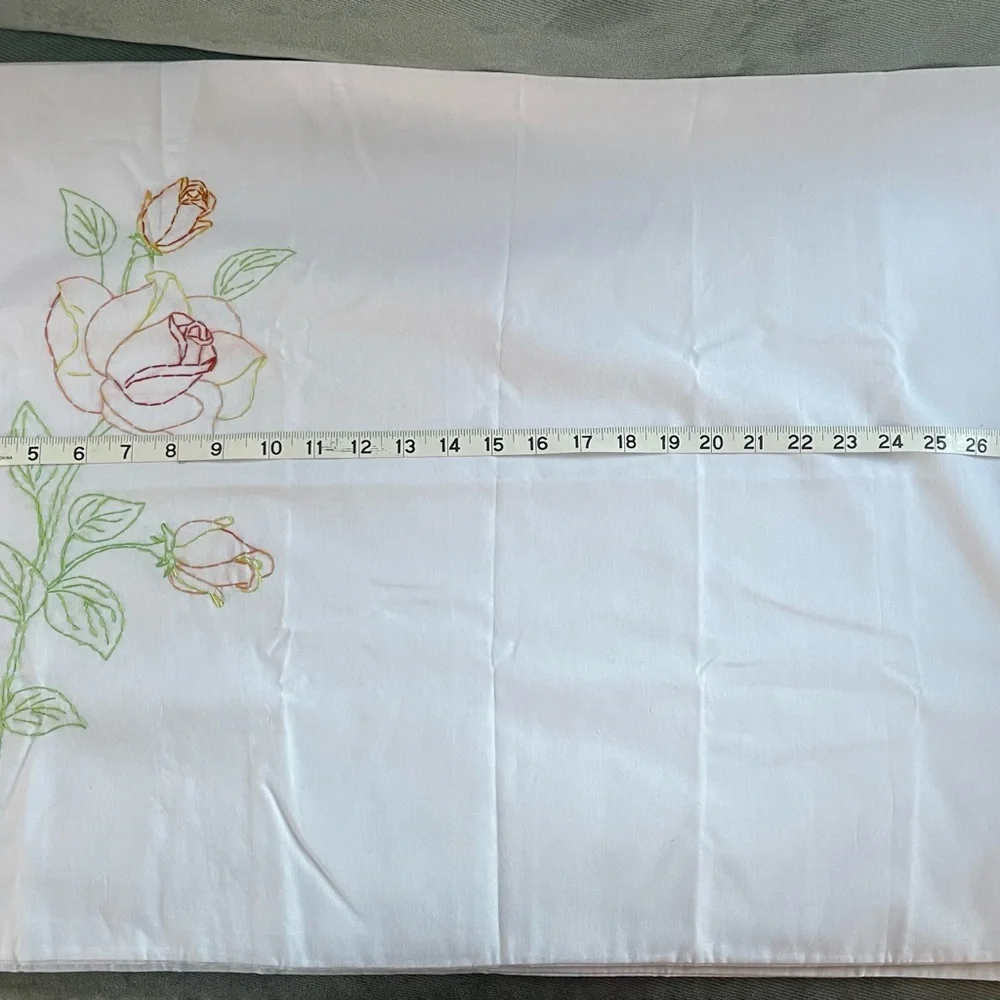 Vintage Embroidered Rose Pillowcases White Pair 29.5” by 20.5”
